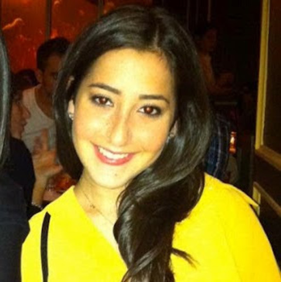 Meet your Posher, Danielle - Picture 1 of 1